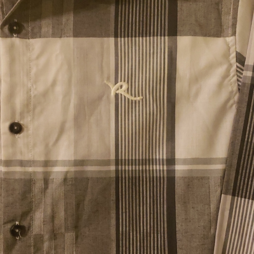 MEN'S Rocawear button down - Picture 2 of 3
